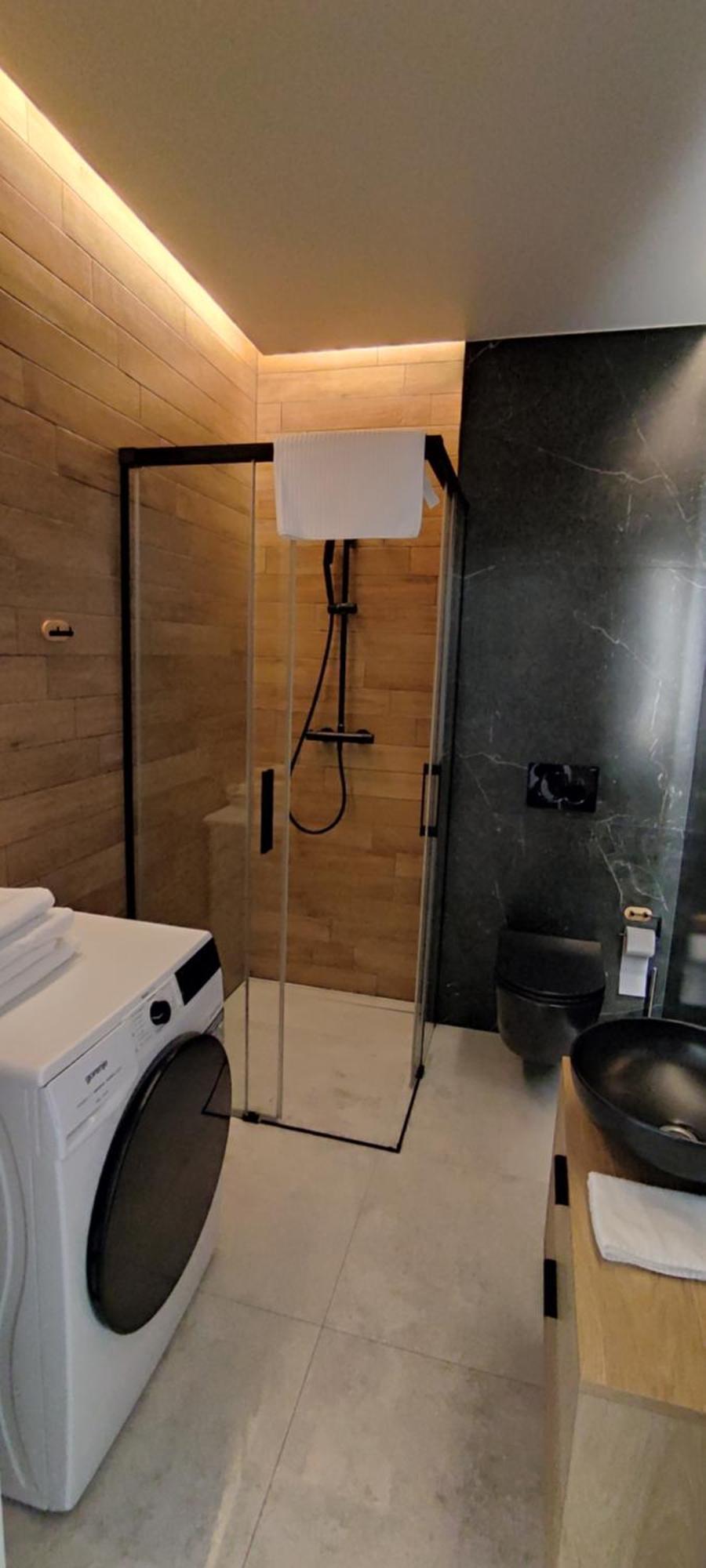 Wola Blue Modern Apartment Βαρσοβία Εξωτερικό φωτογραφία